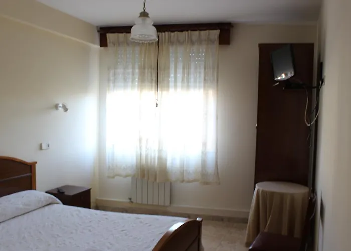 O Cruceiro 3* Puentedeume