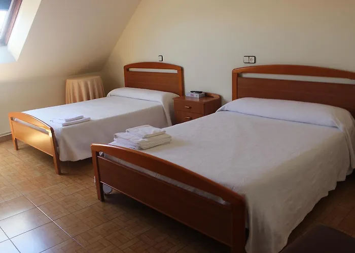 Konukevi O Cruceiro Puentedeume